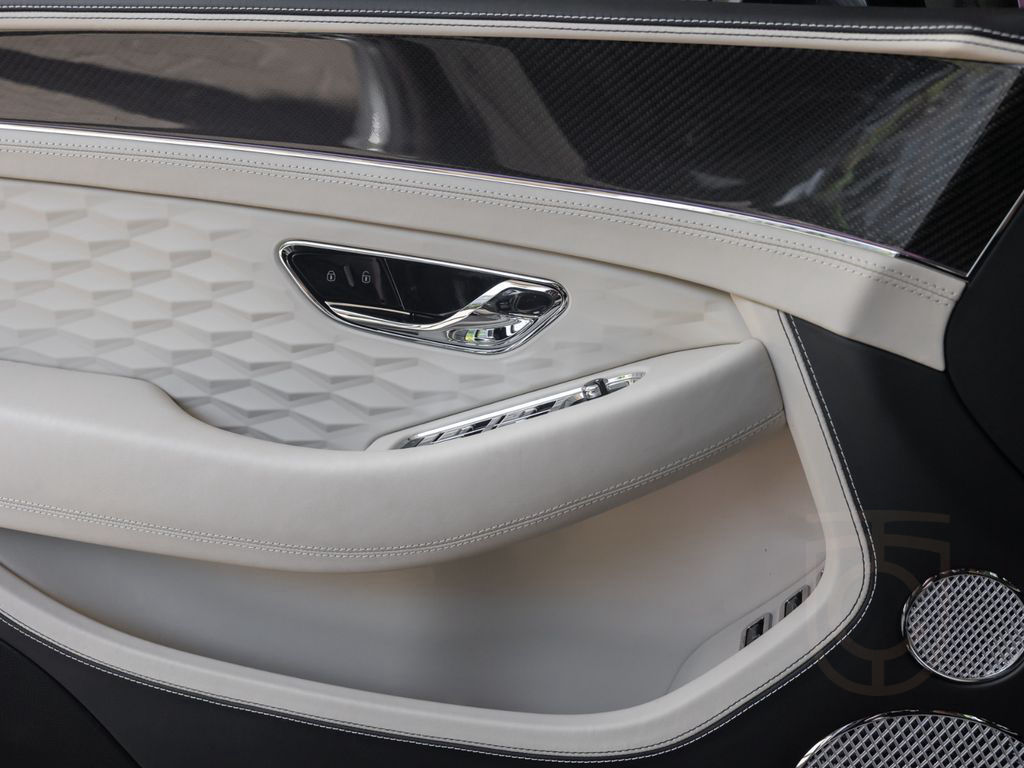Bentley Continental GT*Black Line*First Edition*NAIM*