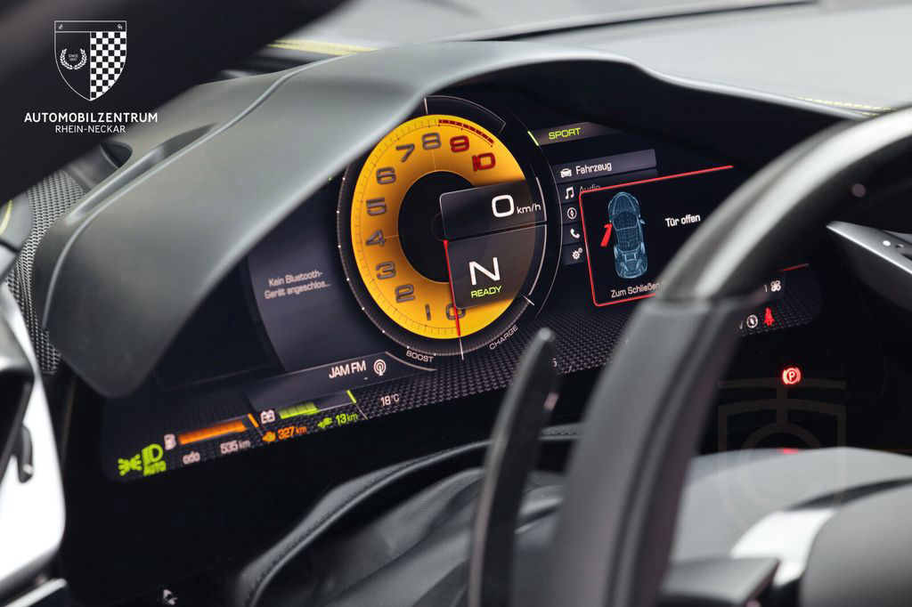 Ferrari SF90 Stradale RacingSeats/Carbon-LED/Liftsystem
