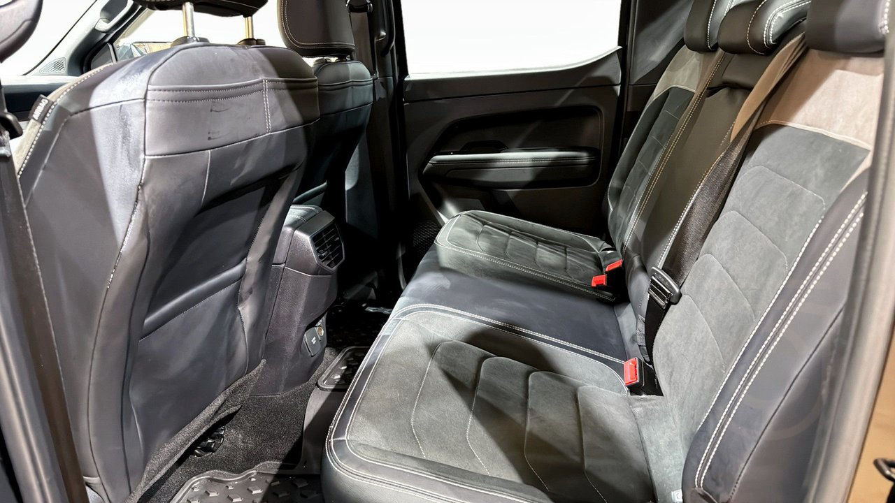 Volkswagen Amarok TDI241 V6 4M Style