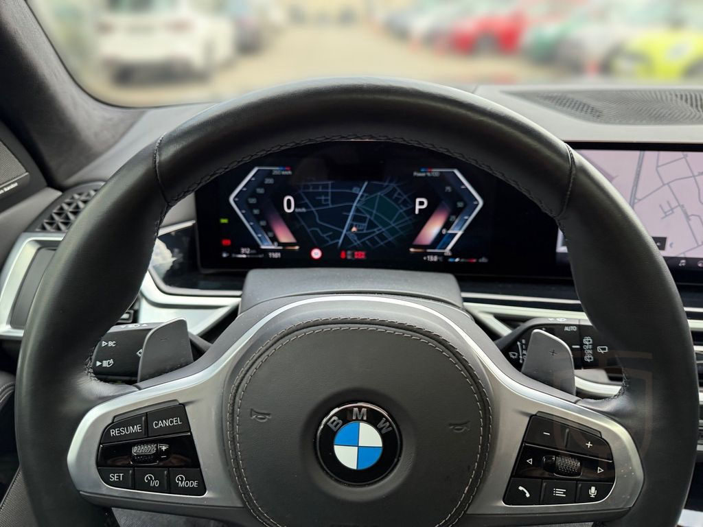 BMW X7 xDrive40d M SPORTPAKET PRO+ICONIC GLOW+AHK