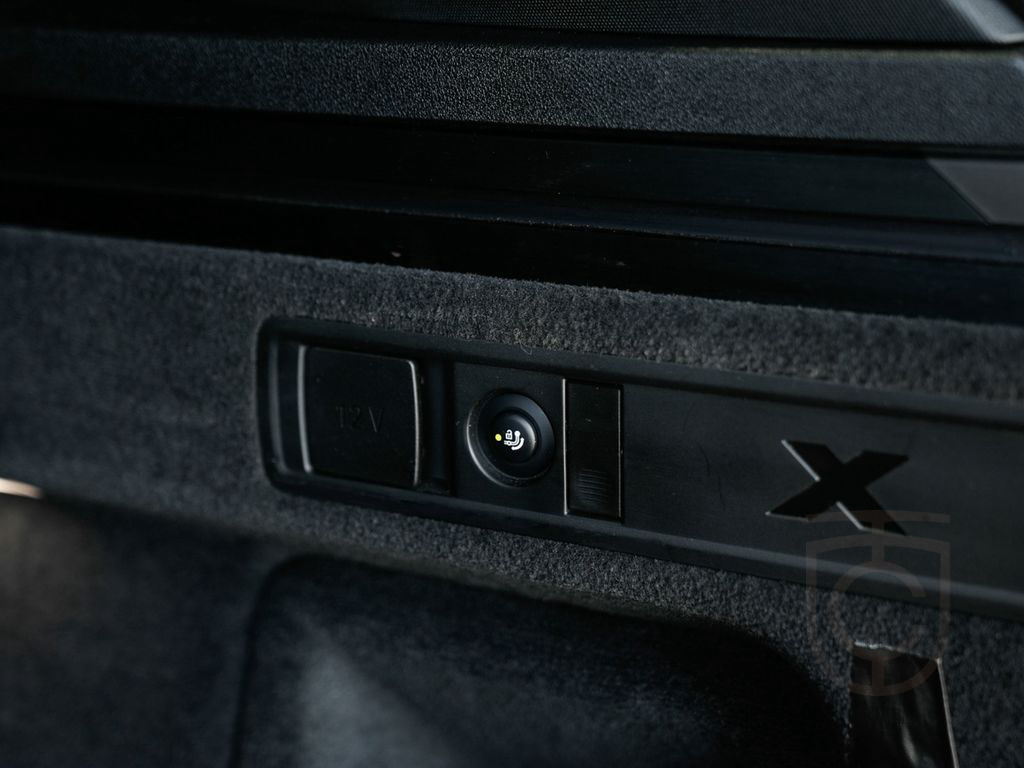 BMW X5 M60 i M PRO Sitzbelüftung Luftfed. Massage