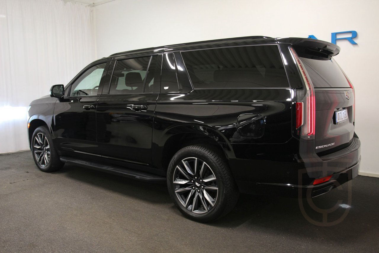 Cadillac Escalade ESV