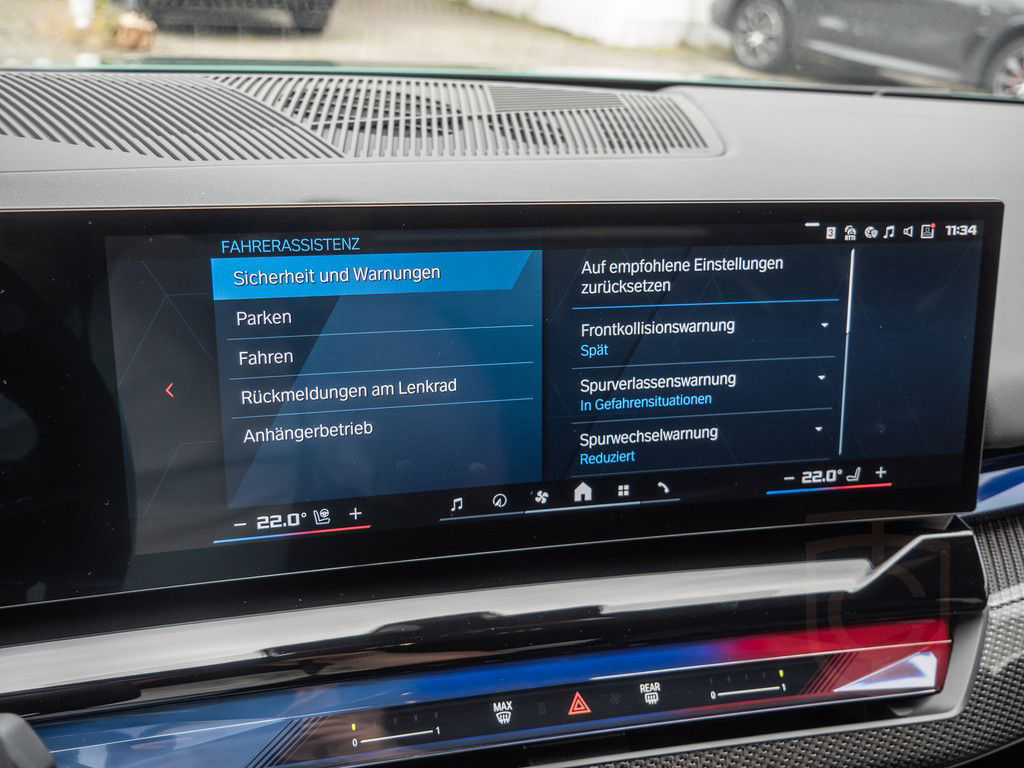BMW M5 xDrive AHK+B&W+CARBON+V-MAX