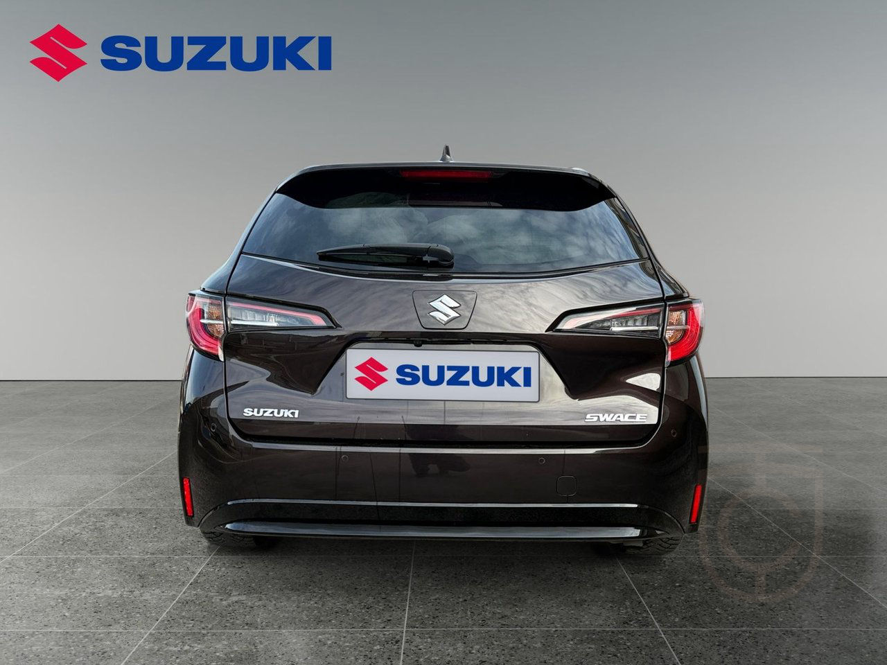 Suzuki Swace Hybrid e-CVT Inclusive ink vinterhjul