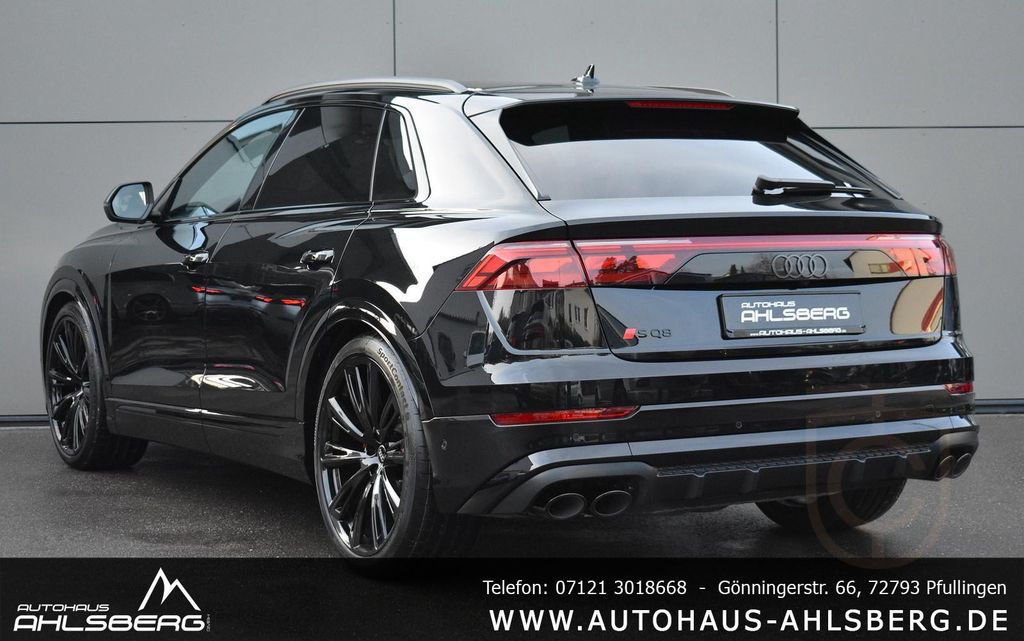 Audi SQ8/23 Zoll/ HUD/CARBON/LASER/PANO/NACHTSICHT/B&