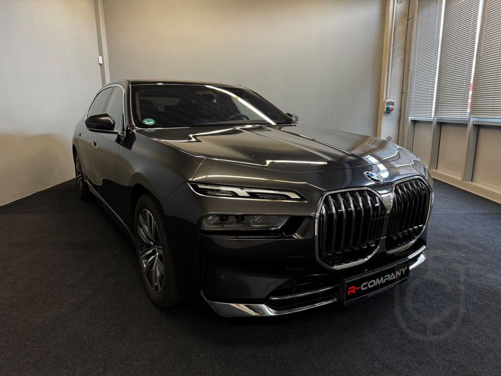 BMW 740d EX Regierungsfahrzeug nur Langstrecke AT