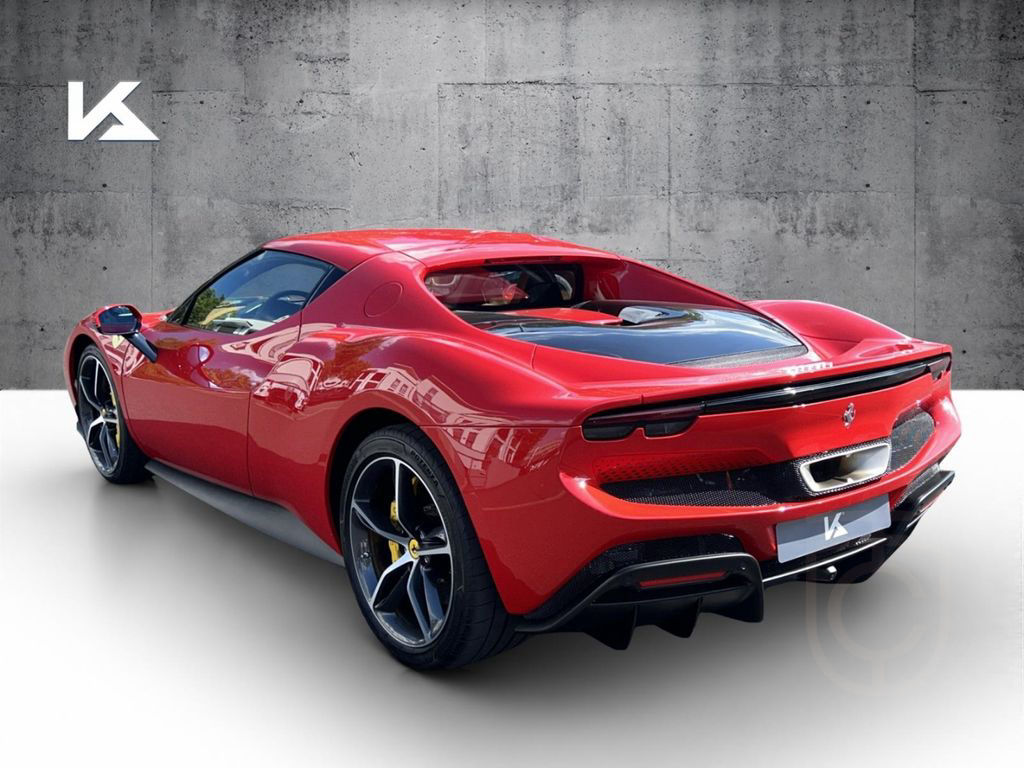 Ferrari 296 GTB Frontlift Parksensoren Rückfahrkamera
