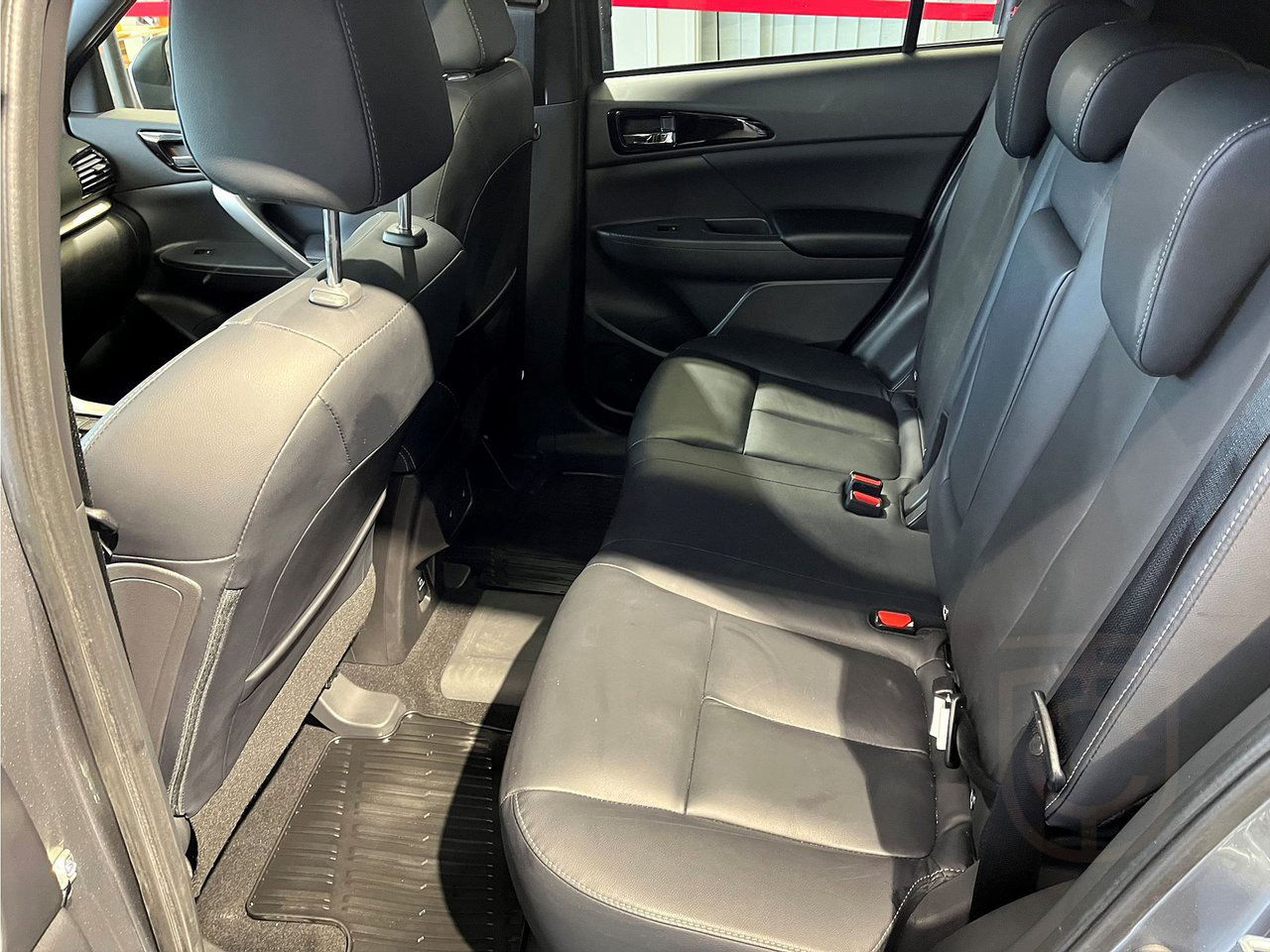Mitsubishi Eclipse Cross PHEV Business Instyle -