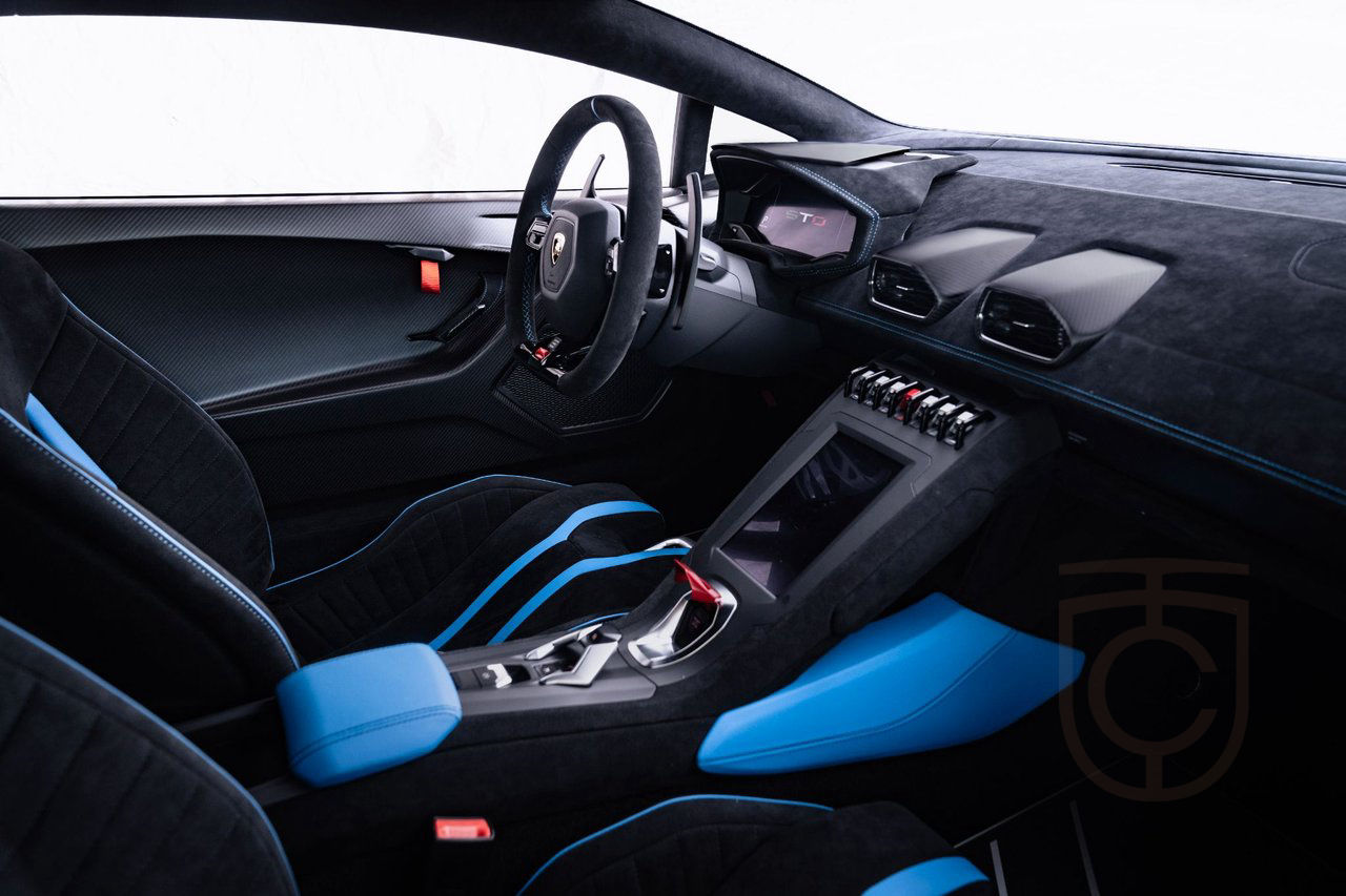 Lamborghini Huracán STO 5.2 V10