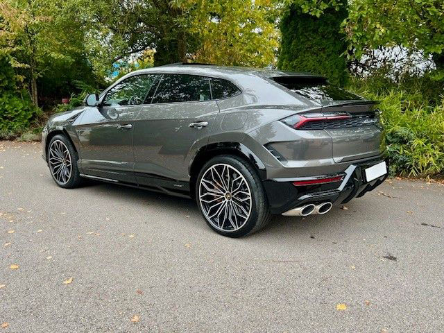 Lamborghini Urus 4.0 V8 PHEV SE