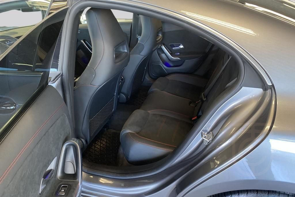 Mercedes-Benz CLA 200  AMG-Line Advanced Plus