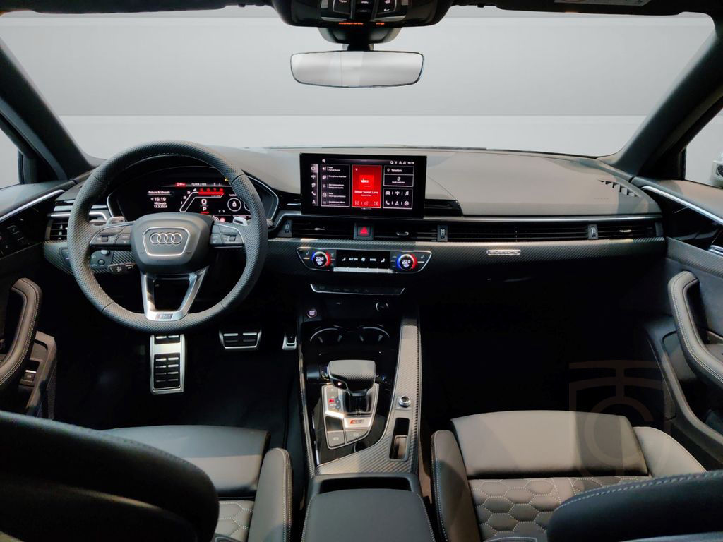 Audi RS4 Avant quattro tiptronic RS competition plus