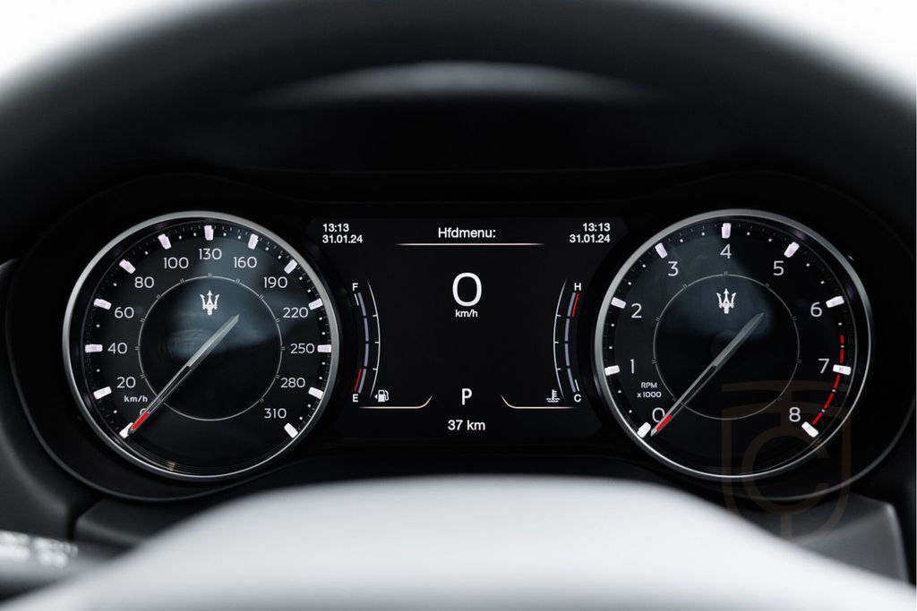 Maserati Ghibli Hybrid GT Edizione Finale | Heated Front