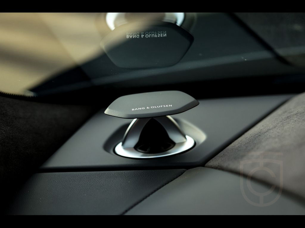 Lamborghini Urus SE°5Y SERVICE°PERFORMANTE°23°PANO°B&O 3D