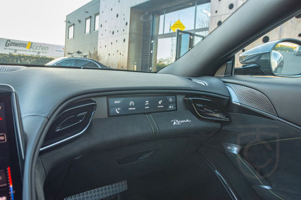 Ferrari Roma *NOVITEC*F. ADAS*MAGNE*P.DISPLAY*SMARTPHONE