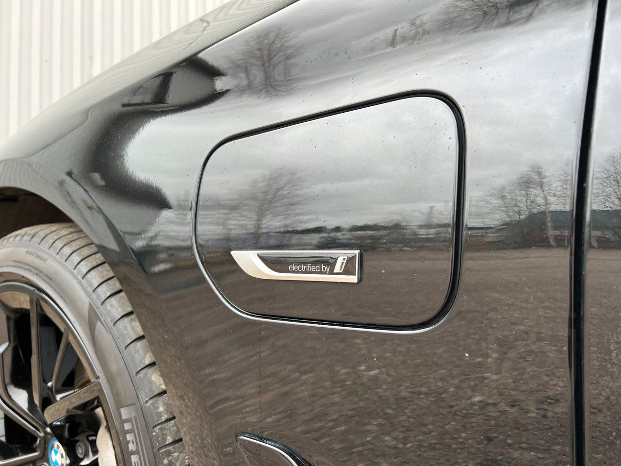 BMW 545 e xDrive Sedan M-Sport Innovation