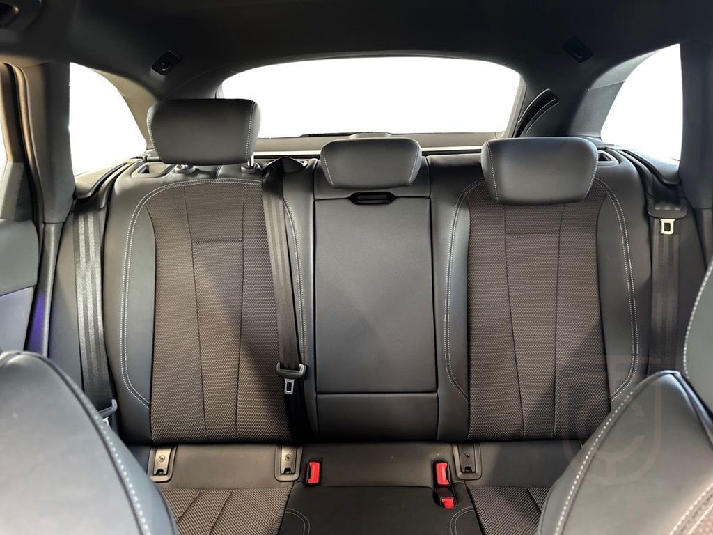 Audi A4 40 TFSI QUATTRO S LINE