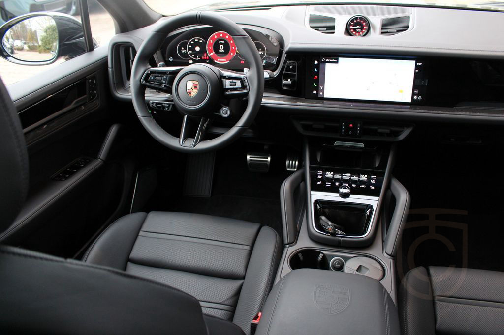 Porsche Cayenne Coupe GTS /PDCC/ STANDHZG./ BURMESTER HE