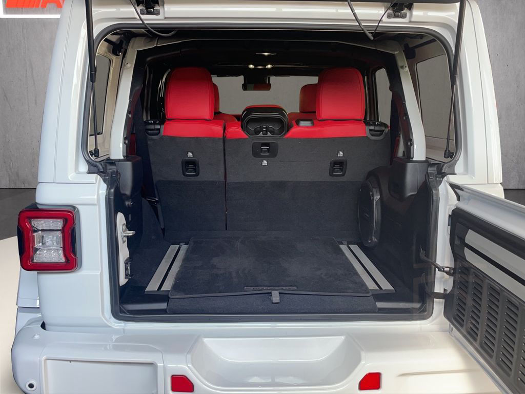 Jeep Wrangler Rubicon 392 h.grade White Bull