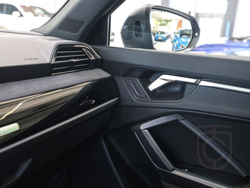 Audi RS Q3 Sportback Black quattro S tronic ACC PANO