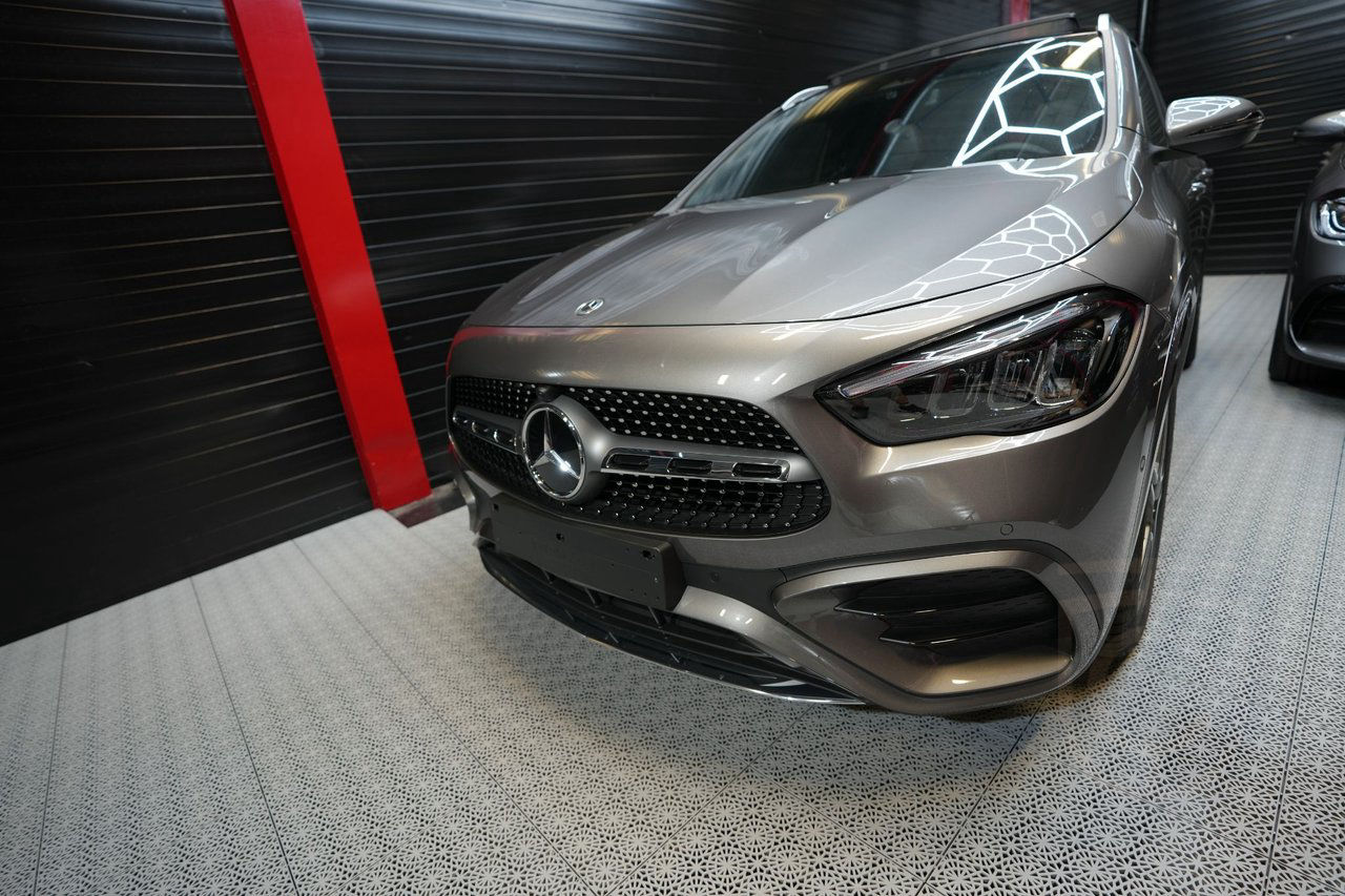 Mercedes-Benz GLA 200 7G-DCT AMG