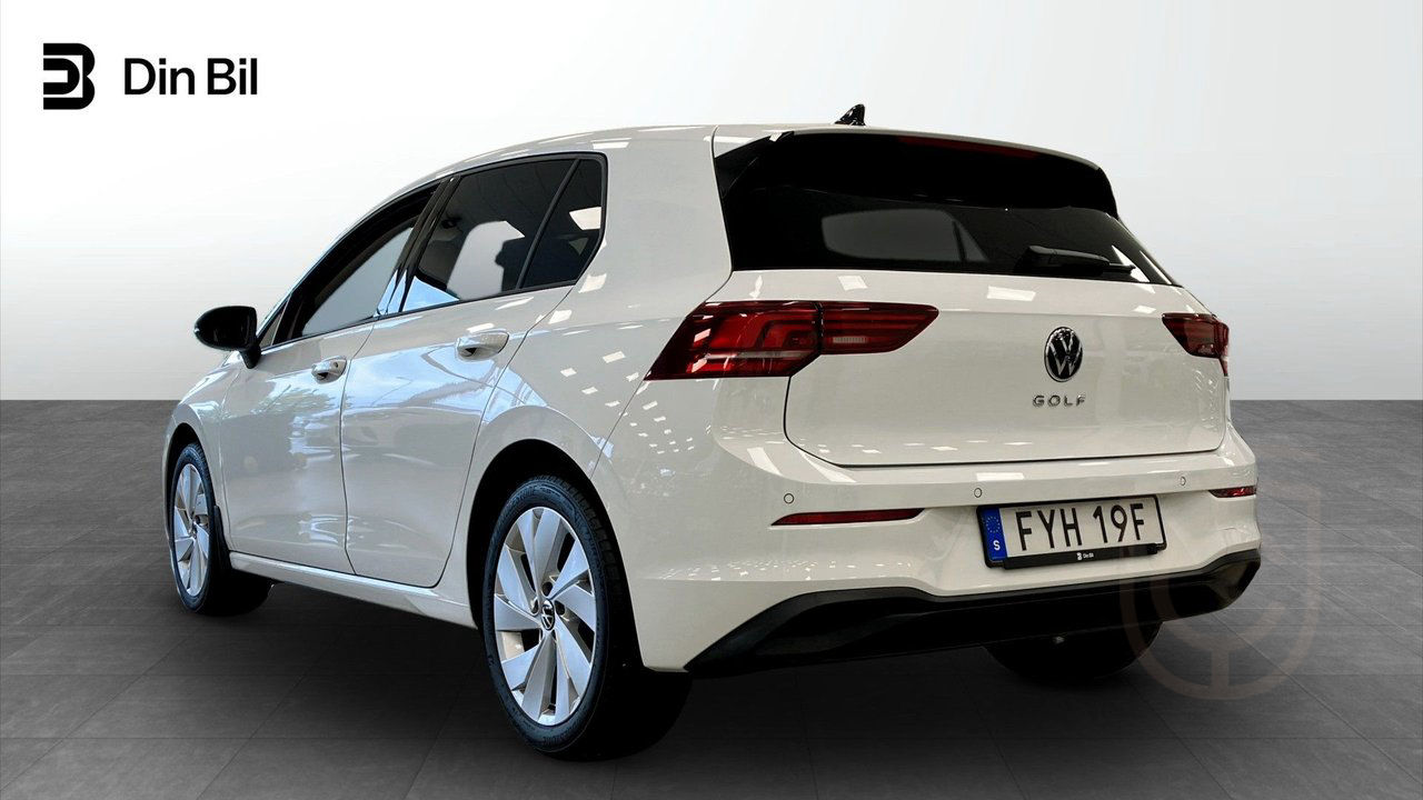 Volkswagen Golf LIFE TSI