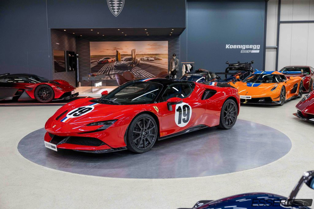 Ferrari SF90 Stradale | Hommage to 250 GTO Le Mans