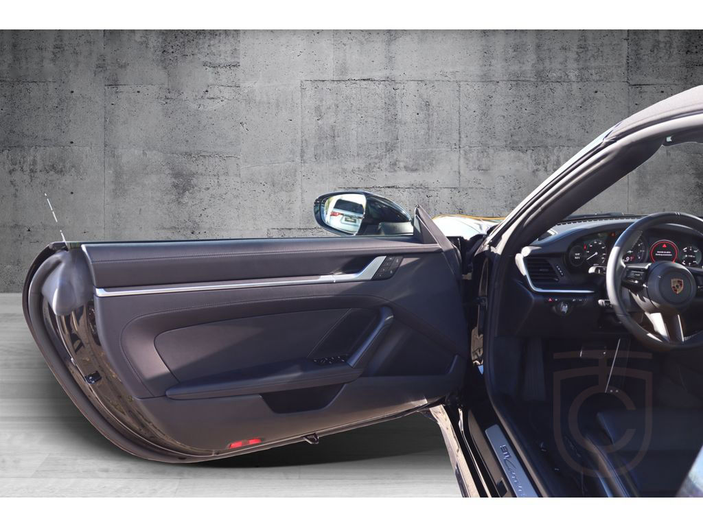 Porsche 992 911 Carrera Cabriolet