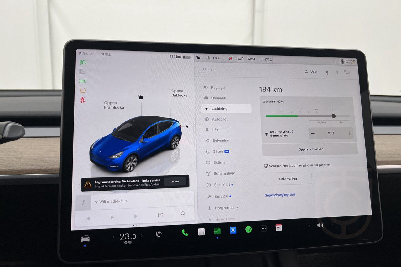 Tesla Model Y Long Range AWD Autopilot