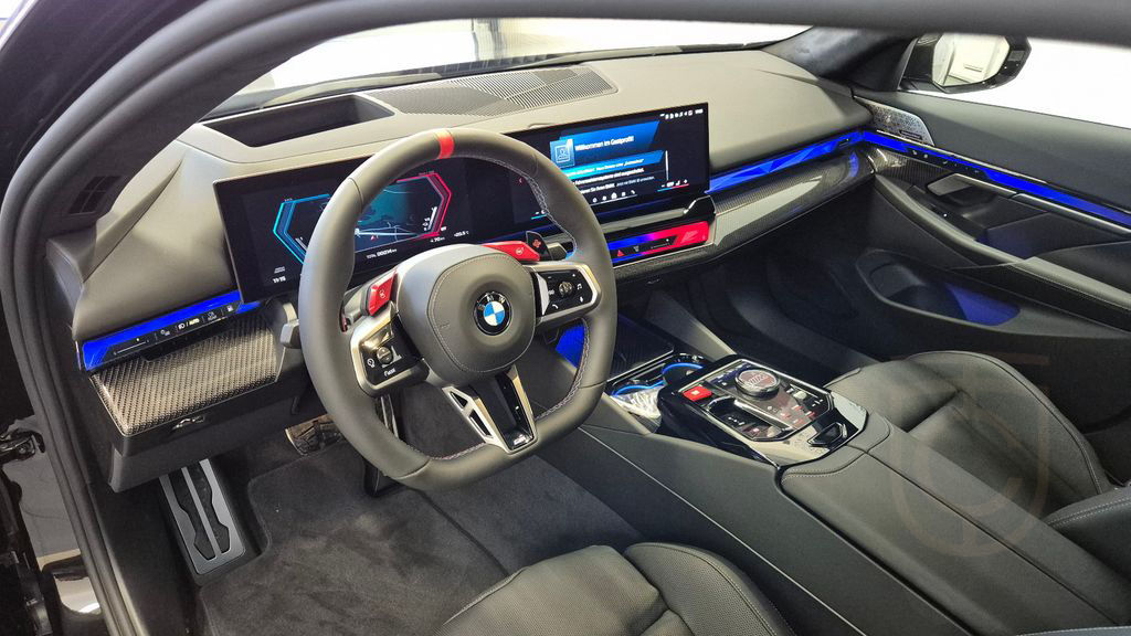 BMW M5 Limo G90 Ultimate Keramik Carbon B&W FULL!!!