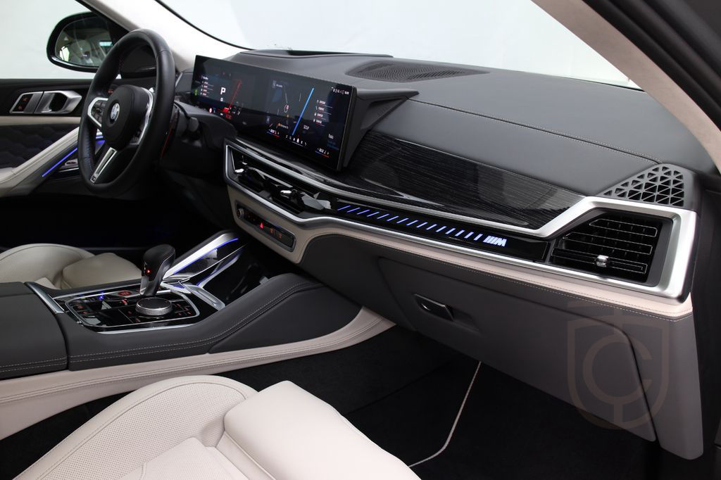 BMW X6 M Competition H&K Keyless Massage Soft-Close
