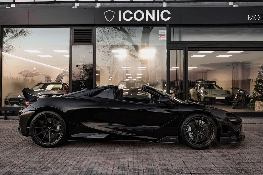 McLaren 765LT SPYDER