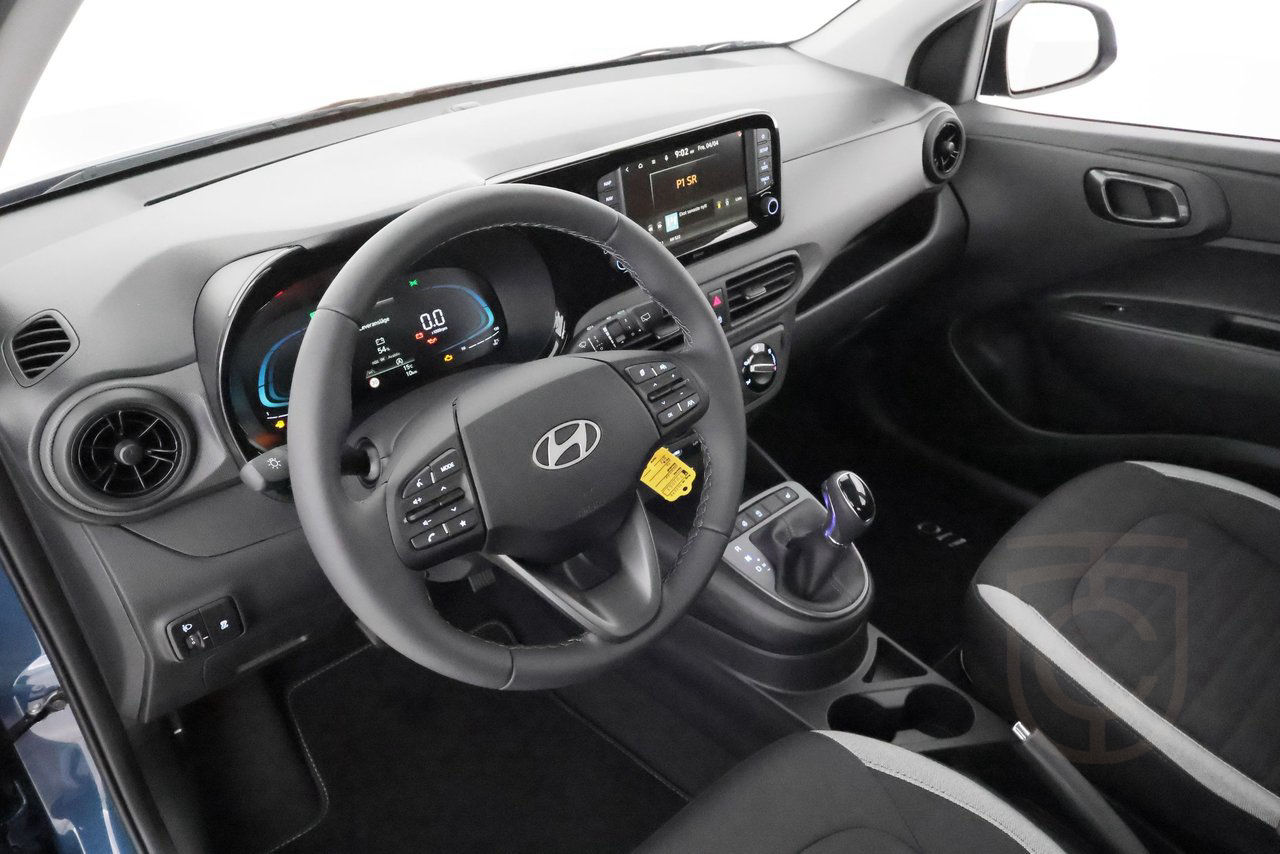 Hyundai i10 Essential Automat 1.0 AMT