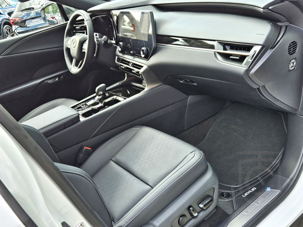 Lexus RX 450h+ (Plug-in-Hybrid) F SPORT Design