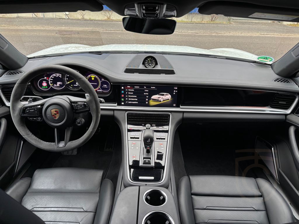Porsche Panamera 4S E-Hyb SPORT Turis. #INNO! BURMESTER!