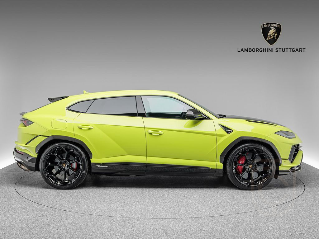 Lamborghini Urus Performante
