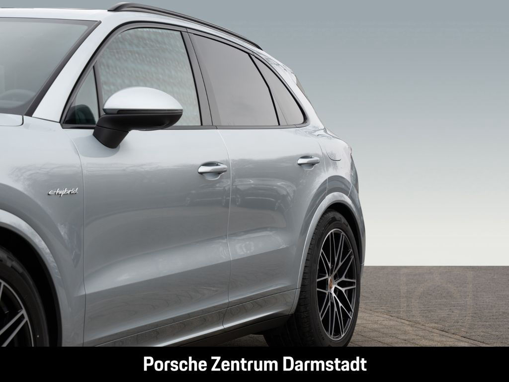 Porsche Cayenne E-Hybrid BOSE Luftfederung Panorama LED