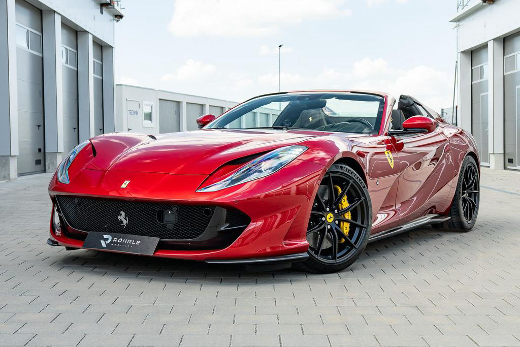 Ferrari 812 GTS | Atelier | Full Carbon | Rosso Fuoco