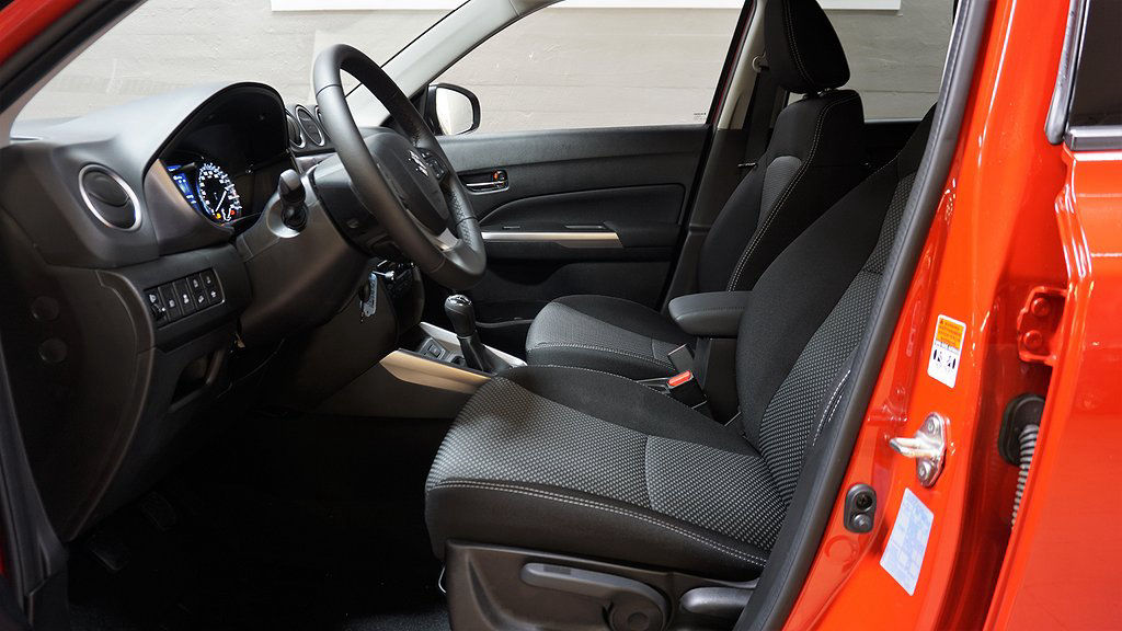 Suzuki Vitara 1.4T Hybrid allgrip 4x4 Kampanj! från 227900:-