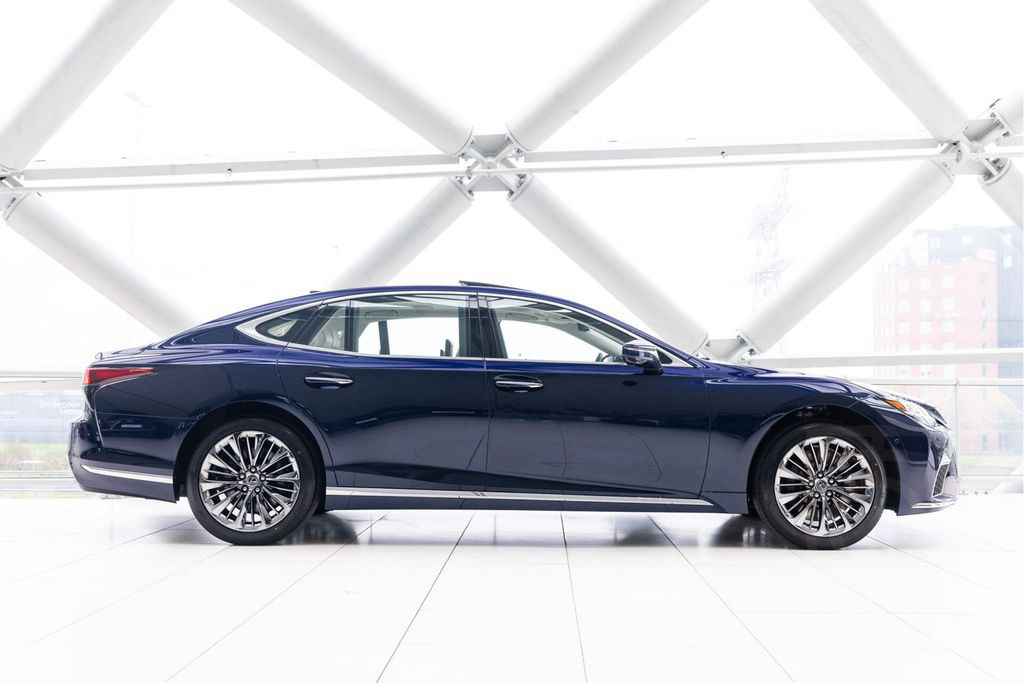 Lexus LS 500 500h AWD President Line | Ottoman seat |