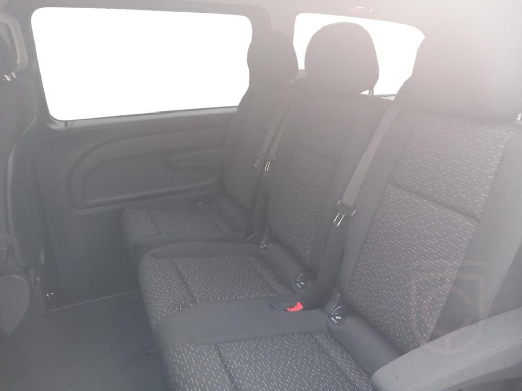 Mercedes-Benz Vito 119 CDI Tourer Pro 4M lang Navi*LED*Standhz