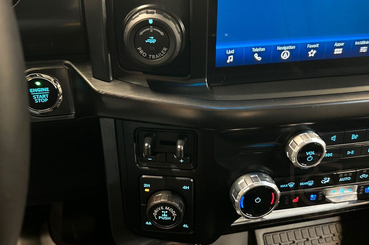 Ford F-150 5.0 V8 Lariat Supercrew Black Edition