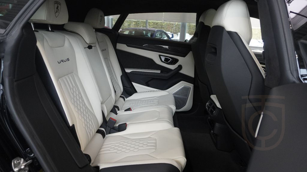 Lamborghini Urus S 4.0 V8 Sport*CARBON*SOFT*B&O*23"*NEW*