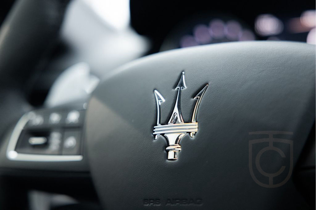 Maserati Ghibli Hybrid GT Edizione Finale | Heated Front