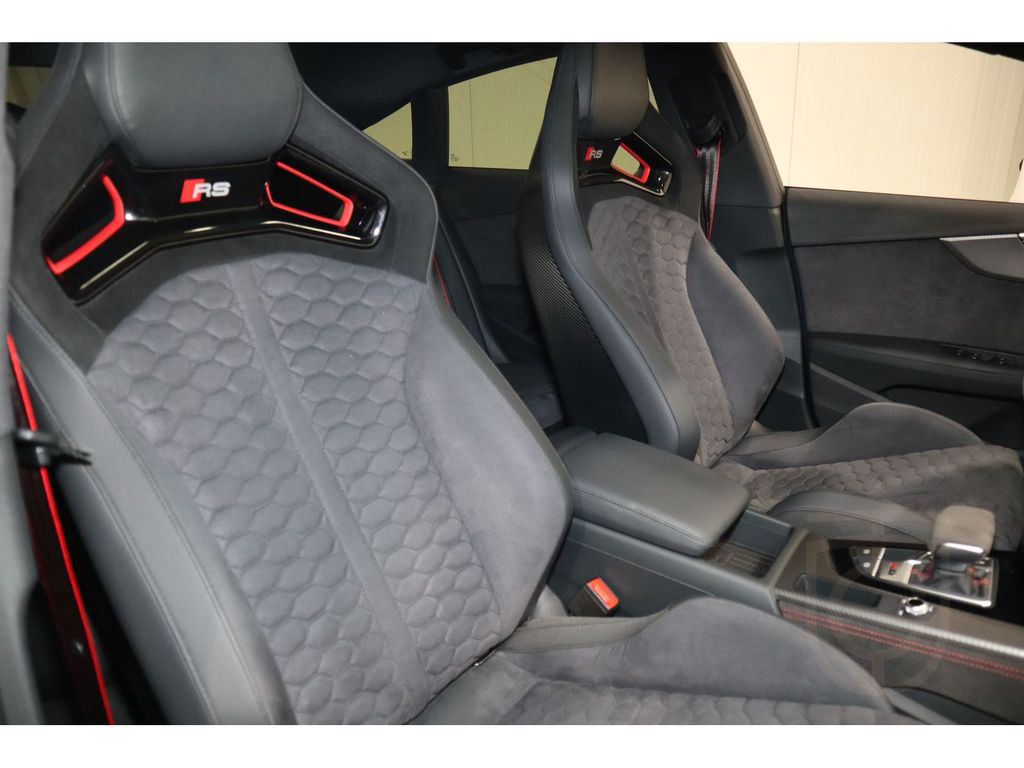 Audi RS5 performance/Comp+/Schalensitze/300km/h/Keram