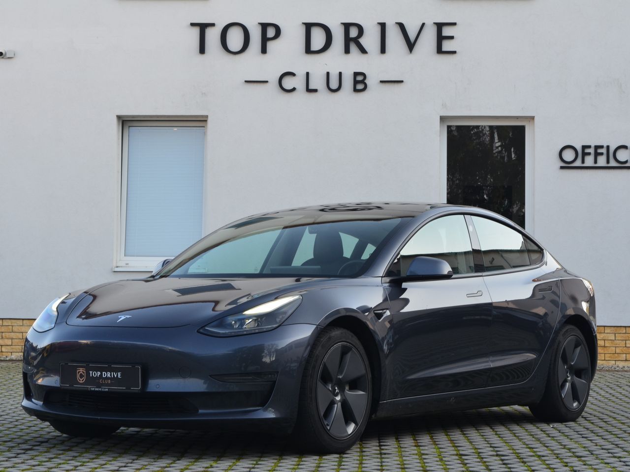 Tesla Model 3 Long Range DUAL MOTOR/Tažné/Tepelné čerpadlo