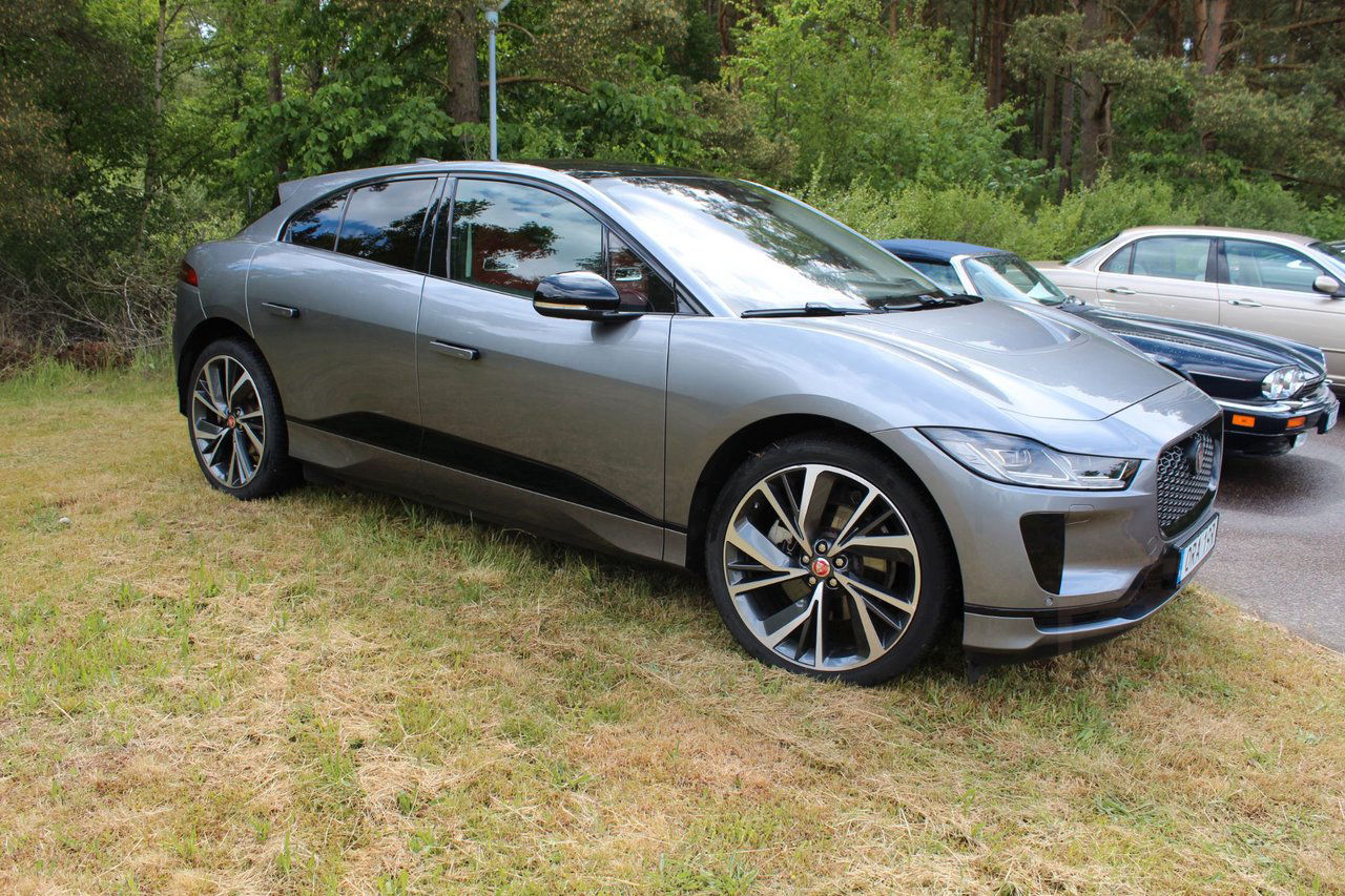 Jaguar I-Pace EV400, Performance Seats, 22",