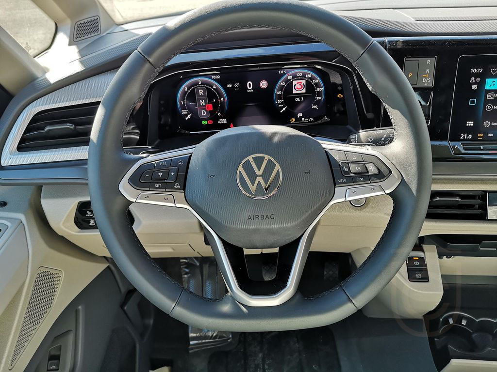 Volkswagen T7 2.0TDI DSG California Beach Sport Edition 8 F