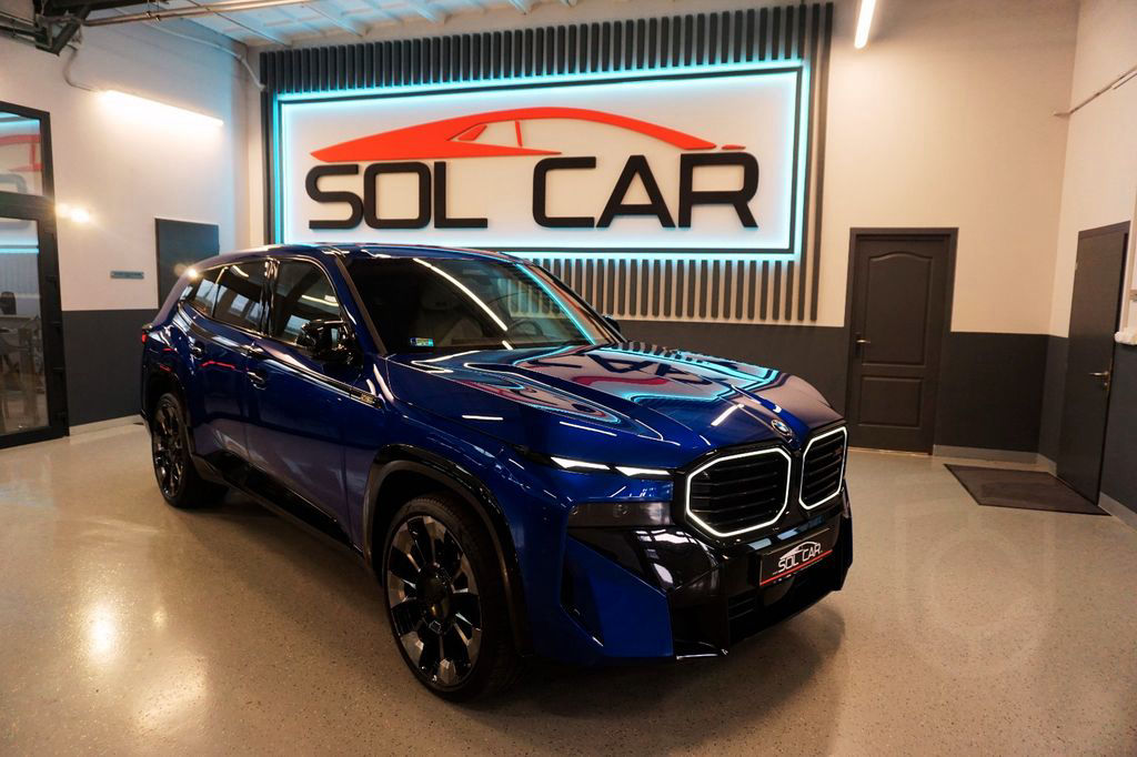 BMW XM/HUD/KEYLESS/BOW&WILK/PANO/360 KAMERA/MASSAGE