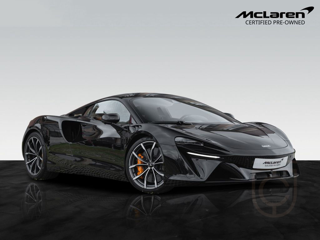 McLaren Artura | Cosmos | Carbon Sill Finishers